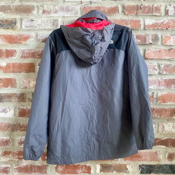 The North Face Boys Rain Jacket/Windbreaker with Hood, Gray, Size XL-18/20. - Picture 11 of 12